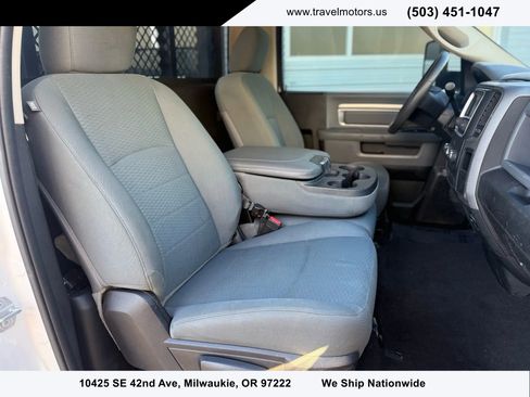 Used 2018 RAM 2500 Tradesman w/ Chrome Appearance Group image 6