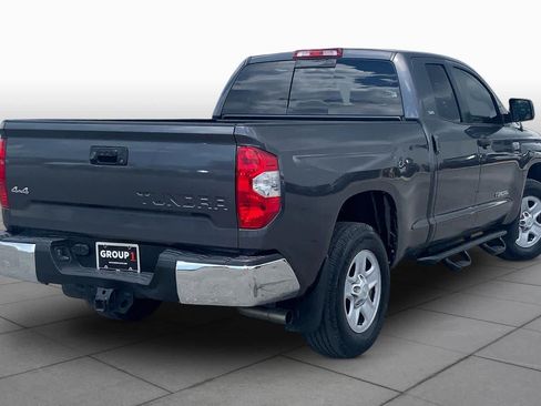 Used 2015 Toyota Tundra SR5 w/ SR5 Upgrade Package AWD/4WD image 13