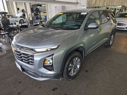 Used 2025 Chevrolet Equinox LT