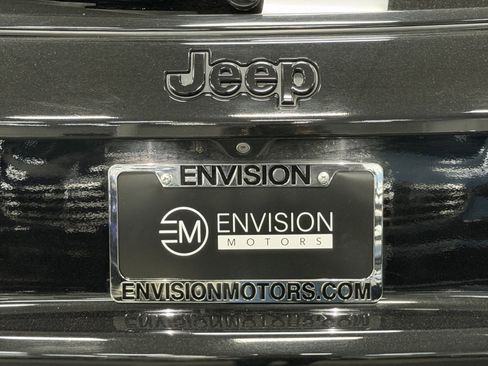 Used 2020 Jeep Compass Latitude image 15