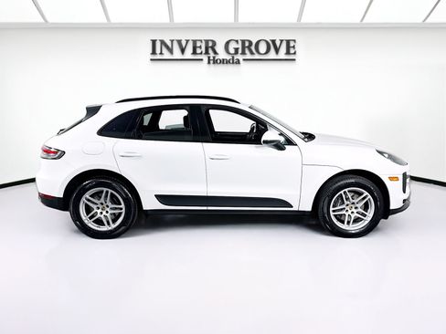 Used 2021 Porsche Macan AWD/4WD image 4