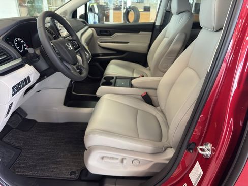 New 2026 Honda Odyssey EX-L image 10