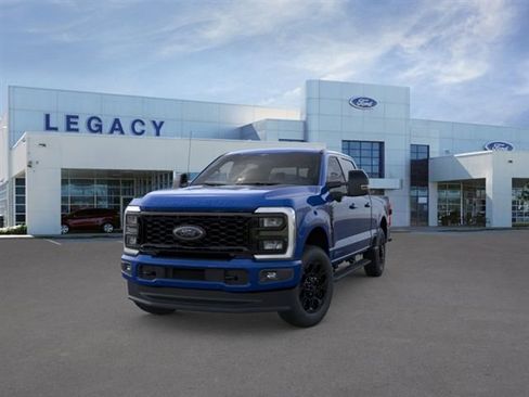 New 2026 Ford F250 Lariat w/ Black Appearance Package AWD/4WD image 2