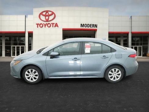 New 2026 Toyota Corolla LE image 9