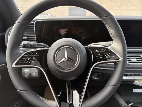Used 2026 Mercedes-Benz GLE 350 4MATIC image 13