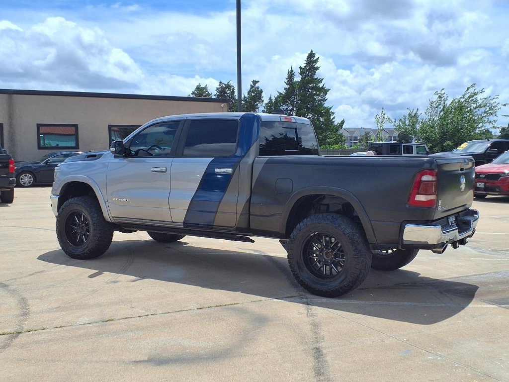 Used 2019 RAM 1500 Laramie AWD/4WD image 18