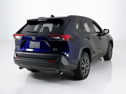 Used 2025 Toyota RAV4 XLE Premium w/ Weather Package AWD/4WD image 5