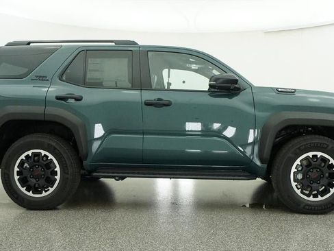 New 2026 Toyota 4Runner TRD Off-Road Premium AWD/4WD image 27