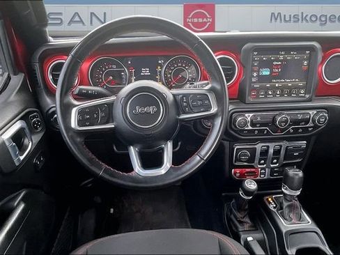 Used 2022 Jeep Wrangler Rubicon w/ Steel Bumper Group AWD/4WD image 8