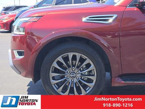 Used 2023 Nissan Armada Platinum w/ Captain's Chairs Package AWD/4WD image 9
