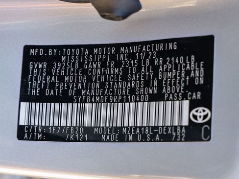 Used 2024 Toyota Corolla LE FWD image 32