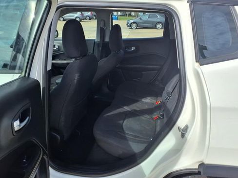 Used 2018 Jeep Compass Sport image 21