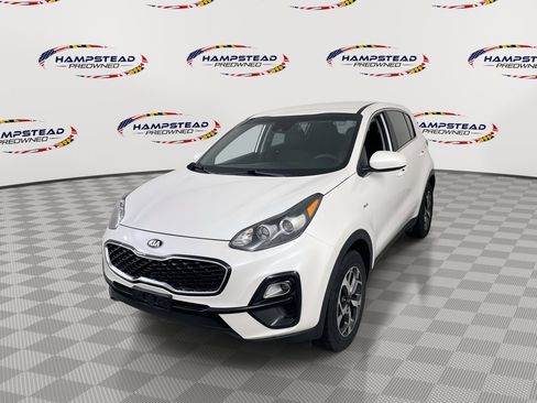 Used 2021 Kia Sportage LX AWD/4WD image 1