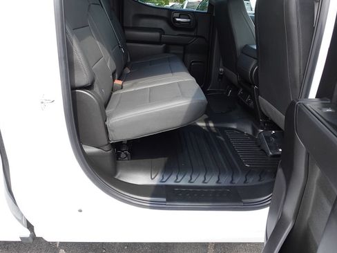 Used 2024 Chevrolet Silverado 1500 W/T w/ WT Value Package AWD/4WD image 28