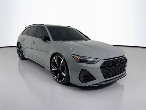 Used 2022 Audi RS 6 AWD/4WD image 28