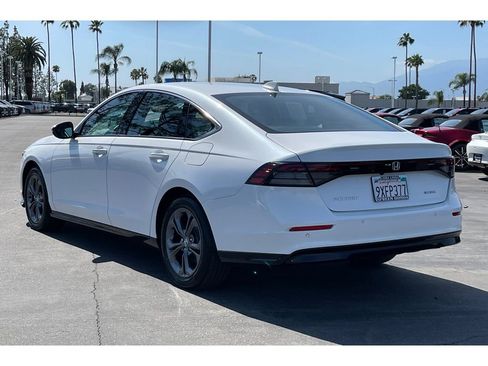 Certified 2025 Honda Accord EX-L image 3