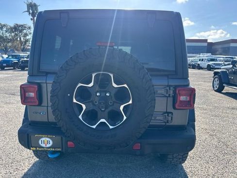 Used 2021 Jeep Wrangler Unlimited Rubicon 4xe w/ Steel Bumper Group AWD/4WD image 6
