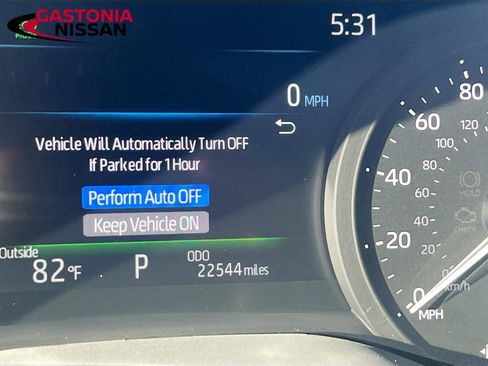 Used 2025 Toyota Sienna XLE image 15