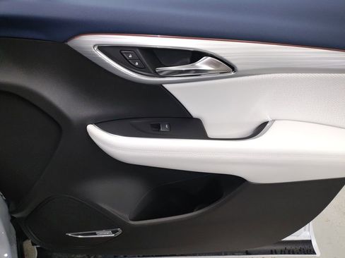 New 2026 Buick Envision Avenir AWD/4WD image 10