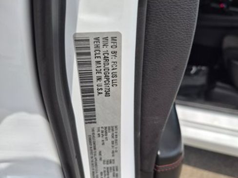 Used 2023 Dodge Durango GT AWD/4WD image 26