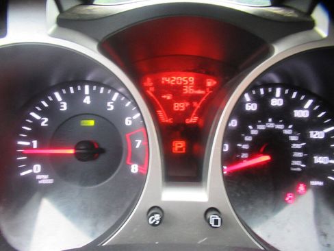 Used 2014 Nissan Juke S image 16