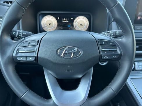 Used 2022 Hyundai Kona SEL w/ Convenience Package image 20