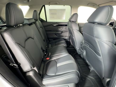 New 2025 Honda Pilot EX-L image 28