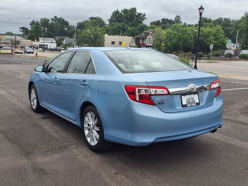 Used 2012 Toyota Camry XLE w/ Convenience Pkg FWD image 26