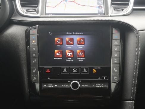 Used 2023 INFINITI QX55 Essential image 27