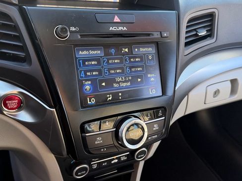 Used 2016 Acura ILX FWD image 21