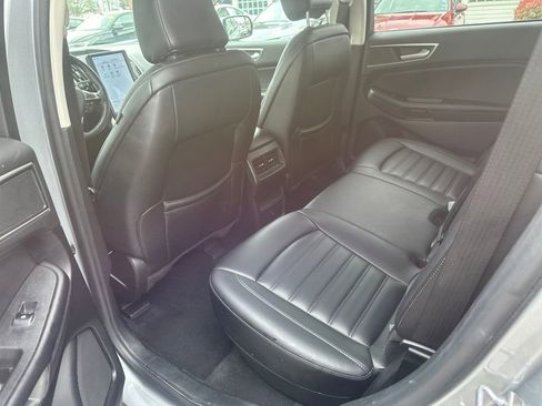 Used 2024 Ford Edge SEL image 17