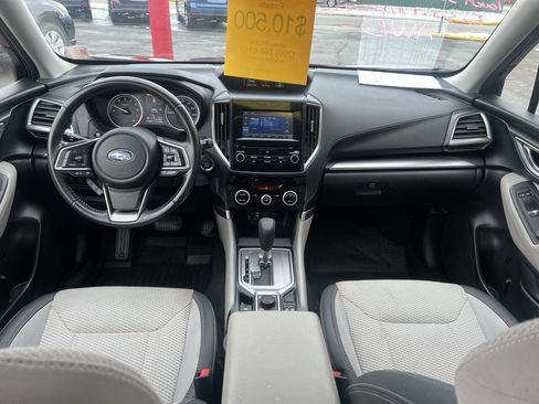 Used 2019 Subaru Forester Premium image 13