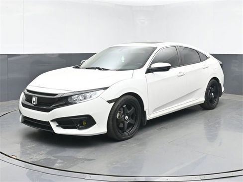 Used 2017 Honda Civic EX-L image 5