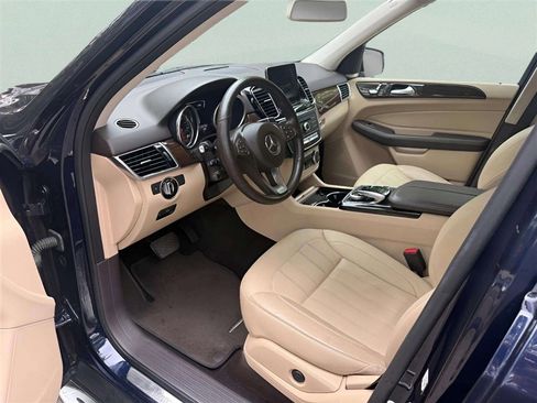 Used 2018 Mercedes-Benz GLE 350 4MATIC image 9