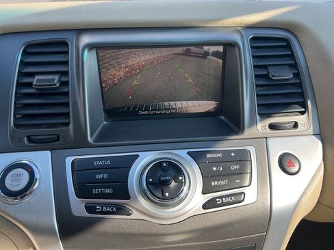 Used 2011 Nissan Murano SV image 19