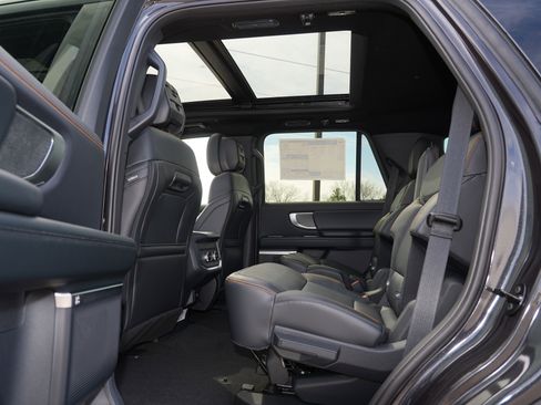 New 2026 Ford Expedition Tremor AWD/4WD image 17