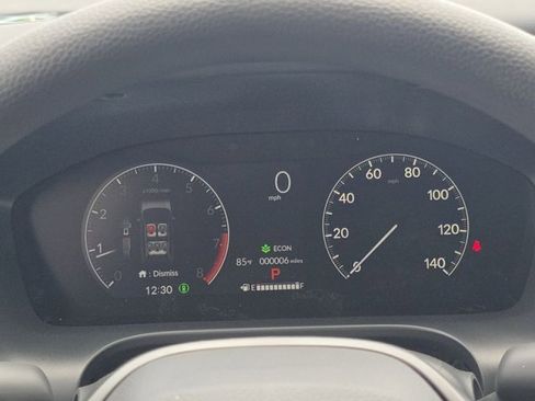 New 2026 Honda HR-V LX image 32