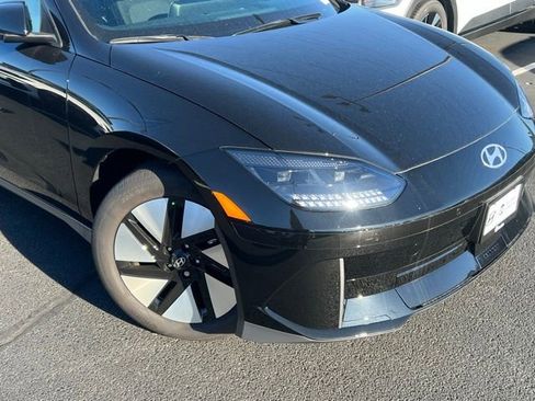 New 2025 Hyundai Ioniq 6 SE image 2