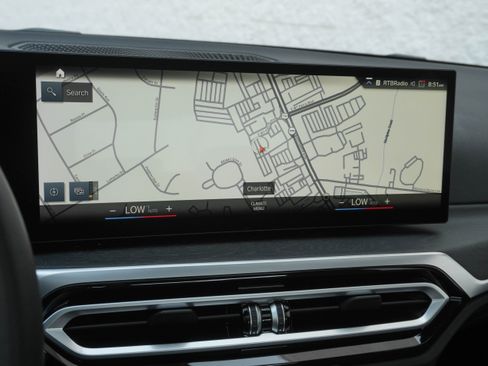 Used 2024 BMW 330i Sedan RWD image 21