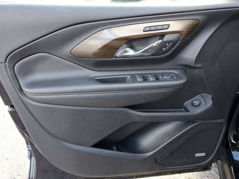 Used 2018 GMC Terrain Denali image 24