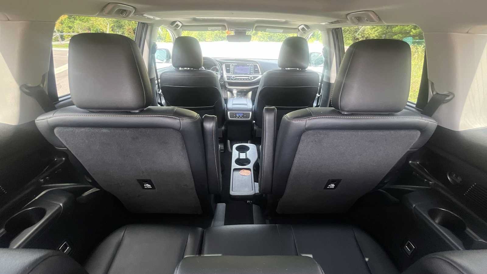 Used 2019 Toyota Highlander Limited AWD/4WD image 12