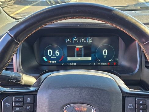 Used 2023 Ford Expedition Platinum image 34