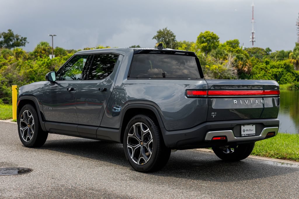 Used 2025 Rivian R1T Adventure Dual AWD/4WD image 5