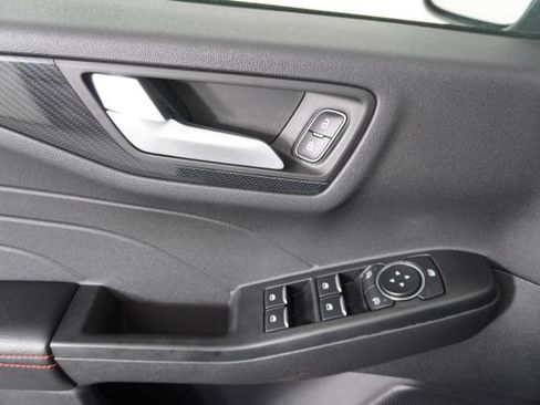 Used 2025 Ford Escape ST-Line FWD image 20