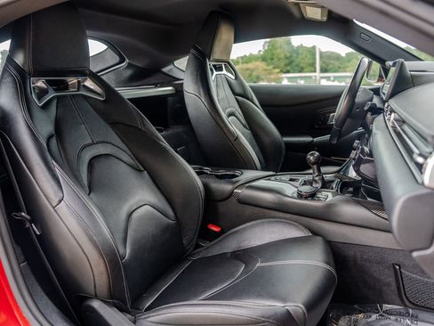Used 2023 Toyota Supra Premium RWD image 31