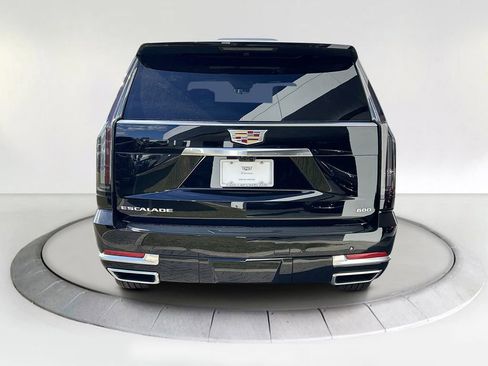 New 2026 Cadillac Escalade Luxury w/ Touring Package image 4