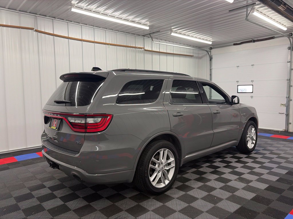 Used 2025 Dodge Durango R/T AWD/4WD image 3