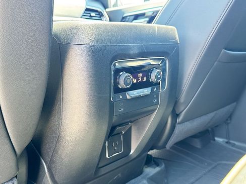 Used 2025 Chevrolet Suburban Premier w/ Sun And Tow Package AWD/4WD image 33