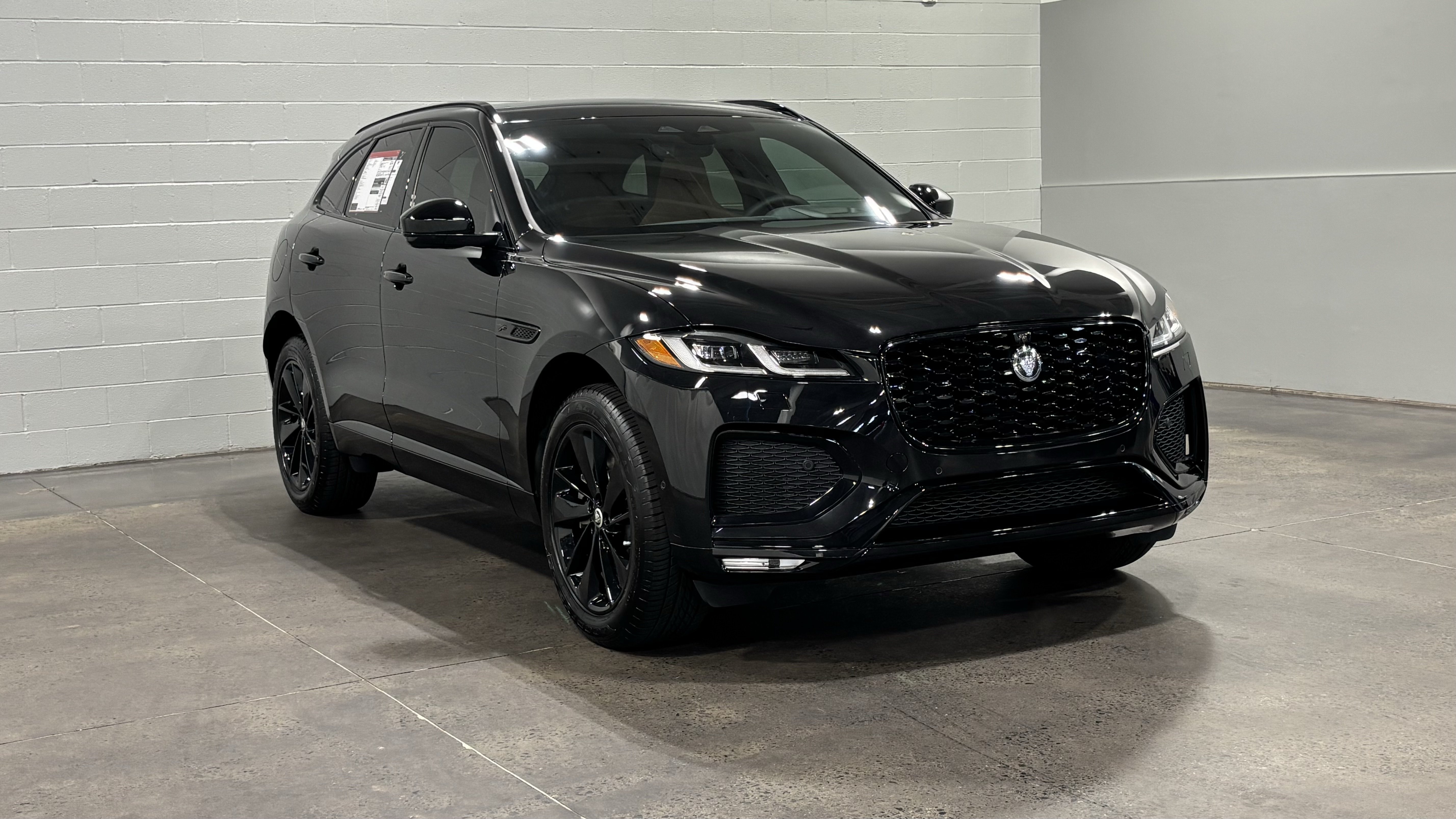 New 2026 Jaguar F-PACE R-Dynamic S AWD/4WD image 11
