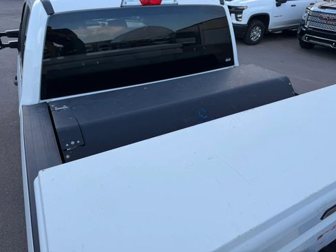 Used 2018 Ford F250 XL w/ Power Equipment Group AWD/4WD image 16